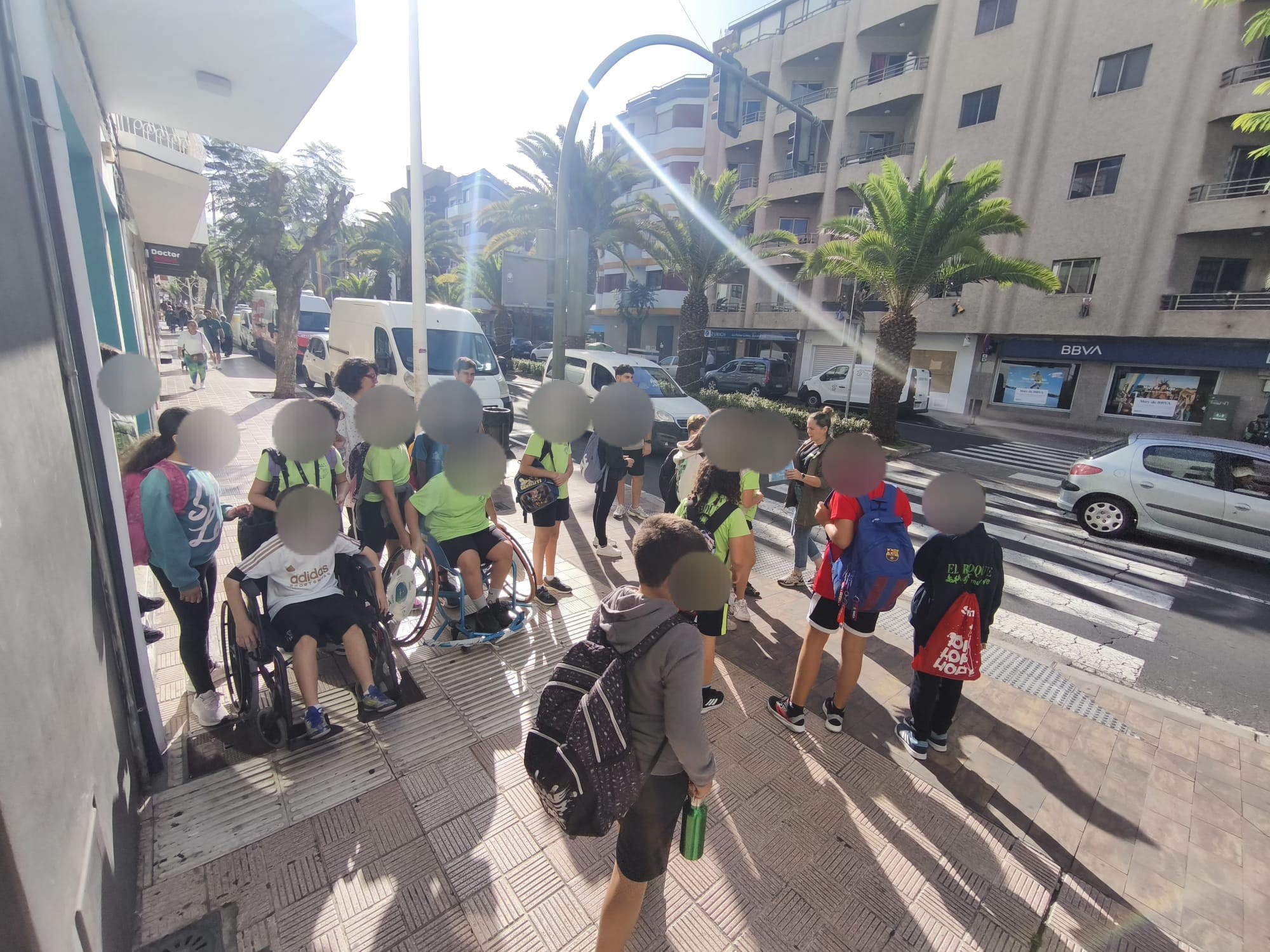Redes de colaboración por la inclusión: ADFILPA traslada la dinámica “En Ti Está La Clave” al CEIP El Roque