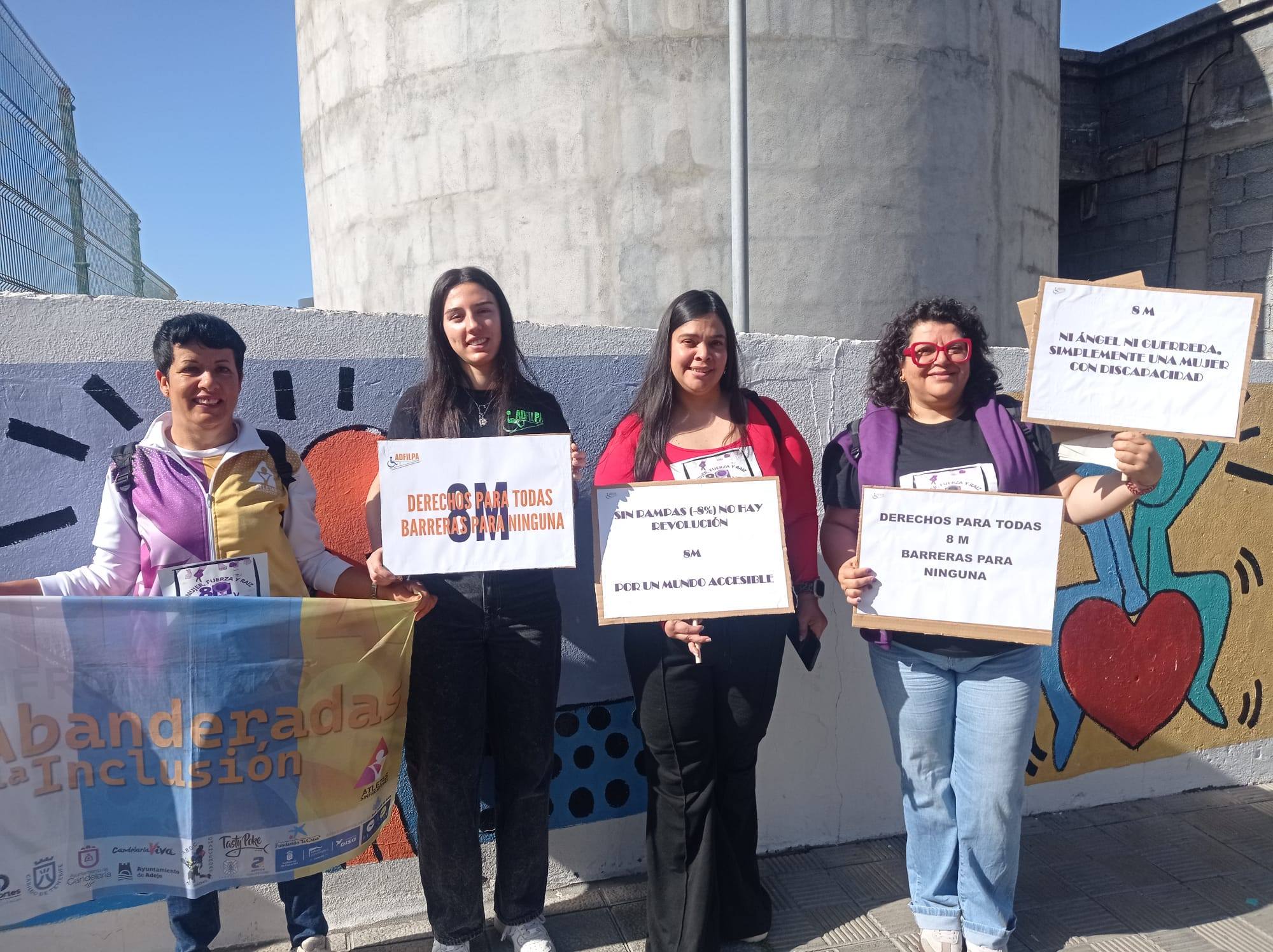 Diversidad e Igualdad: ADFILPA reivindica un feminismo inclusivo en la manifestación del 8M en Tazacorte